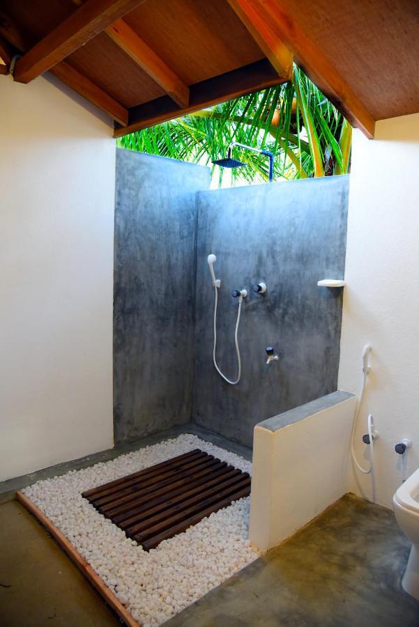 Prime Surfers Bungalow Arugam Bay Eksteriør billede