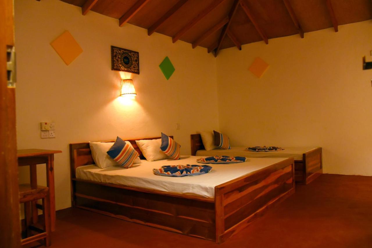 Prime Surfers Bungalow Arugam Bay Eksteriør billede
